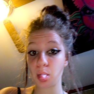 Meet your Posher, Sierra